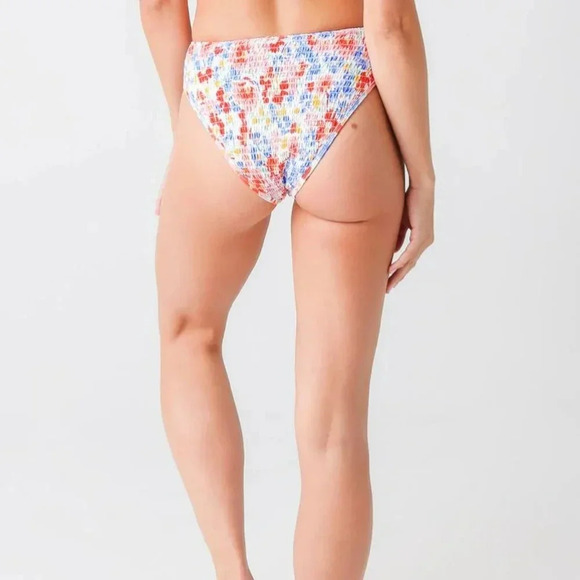 L*Space Forever Flowers Izzie Bikini Top & Barlette Bottoms, flowers forever - Picture 9 of 15